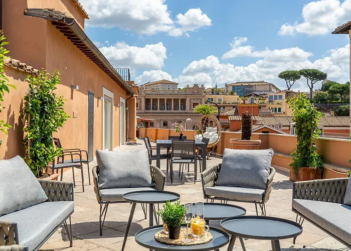 Iflat Luxury Penthouse Near Trevi Fountain